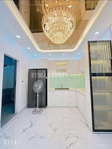BÁN NHÀ HUỲNH TẤN PHÁT HẺM RỘNG 4M .FULL NỘI THẤT.