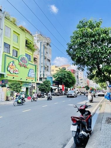 GẤP MTKD LẠC LONG QUÂN, 122M2 DÒNG TIỀN 35Tr/ th