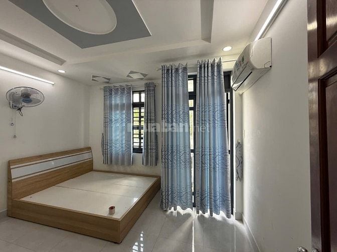 Nhà bán 4 Lầu hẻm Thống Nhất, P10, Q.Gò Vấp, ngay BV Hồng Đức
