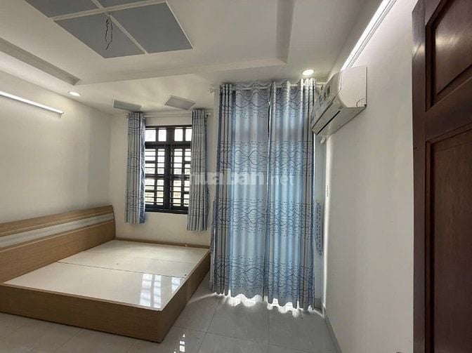 Nhà bán 4 Lầu hẻm Thống Nhất, P10, Q.Gò Vấp, ngay BV Hồng Đức