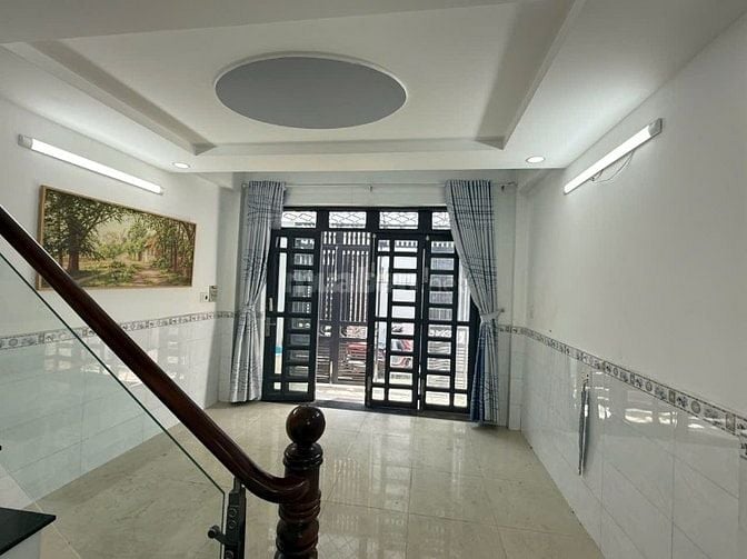 Nhà bán 4 Lầu hẻm Thống Nhất, P10, Q.Gò Vấp, ngay BV Hồng Đức