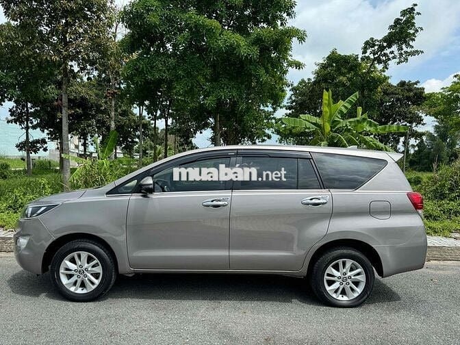 Toyota Innova 2018 2.0E - 175400 km