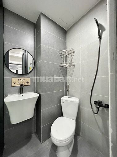 STUDIO FULL NỘI THẤT CỬA SỔ TRỜI SÁNG THOÁNG NGAY CHỢ BẾN THÀNH
