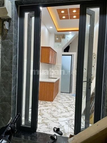 NHÀ MỚI 3 TẦNG ĐẸP -KHU DÂN CƯ- SÁT MẶT TIỀN 