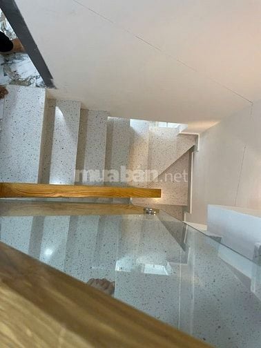 NHÀ MỚI 3 TẦNG ĐẸP -KHU DÂN CƯ- SÁT MẶT TIỀN 