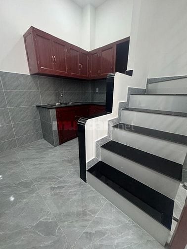 Nhà BT 56m2 1T1L giá 1T3 gần trung tâm 