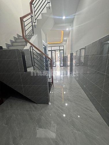 Nhà BT 56m2 1T1L giá 1T3 gần trung tâm 