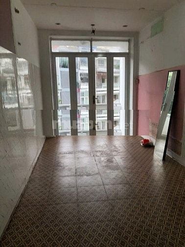 Cho thuê nhà mặt tiền Lê Văn Sỹ, P.2, Q.T.Bình giá 22tr 