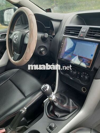 Mazda BT 50 2015 2.2L 4x4 MT