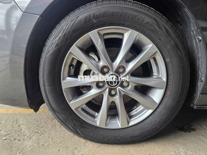 Mazda 3 2022 Luxury 1.5L, màu xám,đi 44.000 km