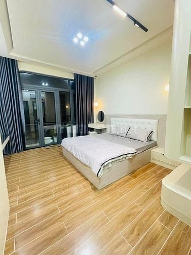 NHÀ ĐẸP - GIÁ TỐT | NGAY TT PHÚ NHUẬN | SHR | DỌN VÀO Ở NGAY