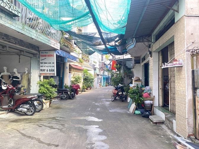 Nhà 1 lầu hẻm Phạm Văn Bạch, P15, Q.Tân Bình.