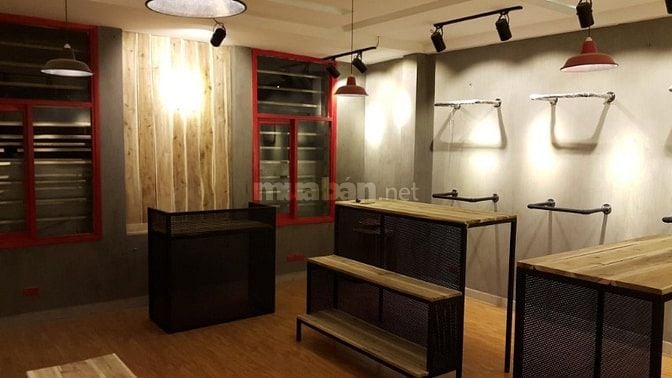 Chính chủ nhà cho thuê 2 tầng 2 mặt tiền tại Đặng Văn Ngữ, Đống Đa HN