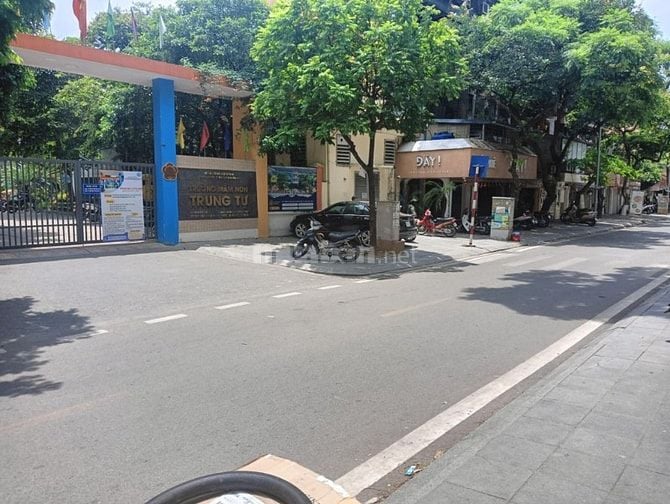Chính chủ nhà cho thuê 2 tầng 2 mặt tiền tại Đặng Văn Ngữ, Đống Đa HN