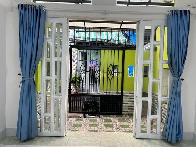 CHO THUÊ NHÀ MỚI, RỘNG 120m2 HẺM Ô TÔ GẦN BÙNG BINH PHÚ LÂM.