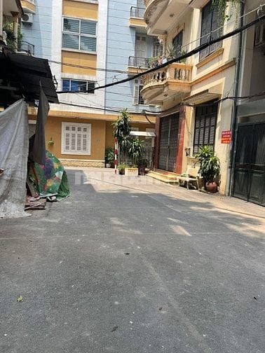 Bán nhà 1 mặt phố Nguyễn Hoàng Tôn, Tây Hồ, không QH, 170m, 59 tỷ