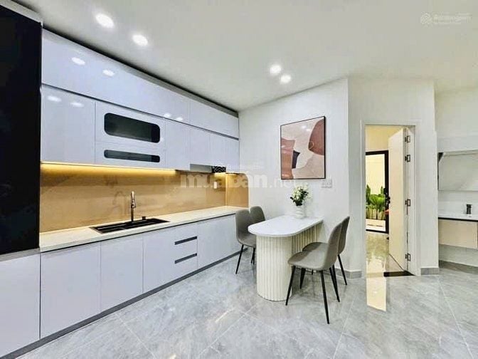 GIÁ TỐT RA HÀNG GẤP CĂN NHÀ Đ NĂM CHÂU,TÂN BÌNH,CÁCH CHỢ TÂN BÌNH 200m