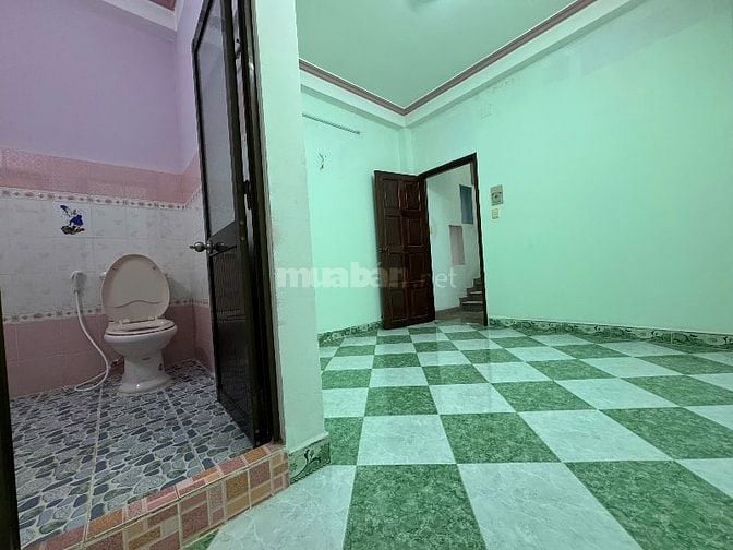 Cho thuê nhà tại Gò Vấp 8 phòng 8 WC 8 bếp. DT 64 m2 5 tầng