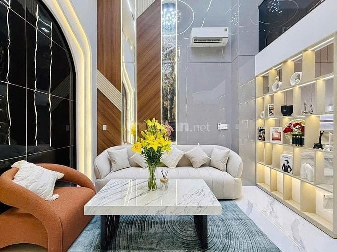 Nhà cần thanh lí ngay quận1 đường Bùi Thị Xuân, 65m2 3tầng - giá 3tỷ5