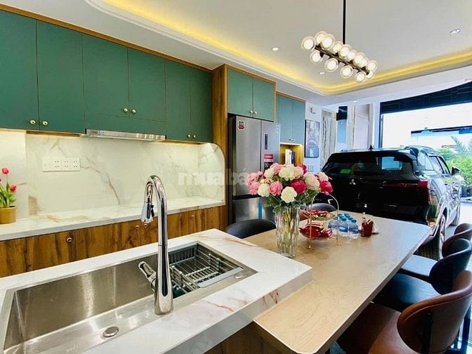 Vị Trí Khó Tìm Nhà Hẻm Nguyễn Kiệm, PN- 3 Tỷ 6/ 63m2 - Sổ Hồng Riêng