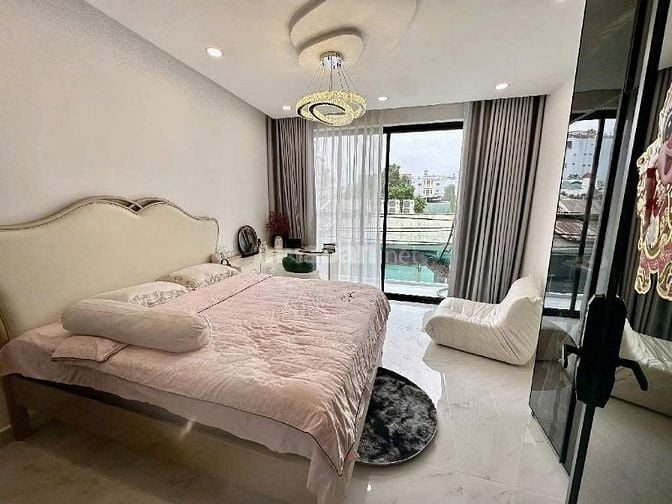 Nhà đúc kiên cố, 76m2 ( 4x19 ), Hẻm xe tải 6m, Ngay Bình Trị Đông