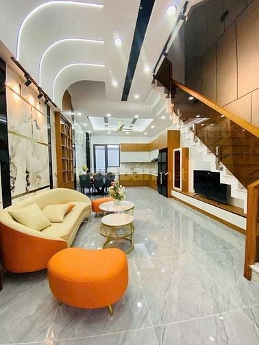  Hoàng Sa Q3 GIÁ CHỈ 2tỷ150 với diện tích 70m2 1trệt2lầu BAO SANG TÊN