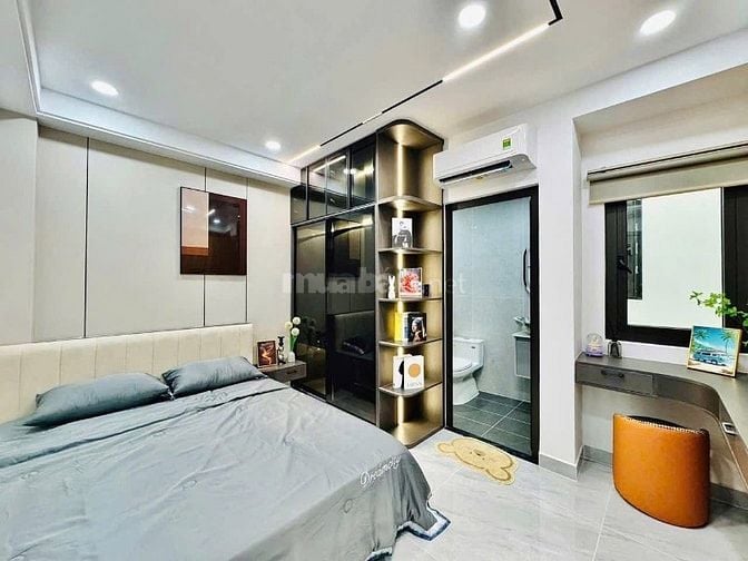 Đáo hạn ngân hàng chú Tám bán gấp nhà hẻm 6m- 2tỷ190- Tân Thành,Quận 5