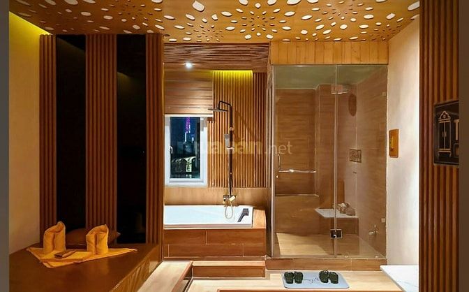 SANG GẤP TỔ HỢP NHÀ HÀNG – KARAOKE VIP – MASSAGE QUẬN 1