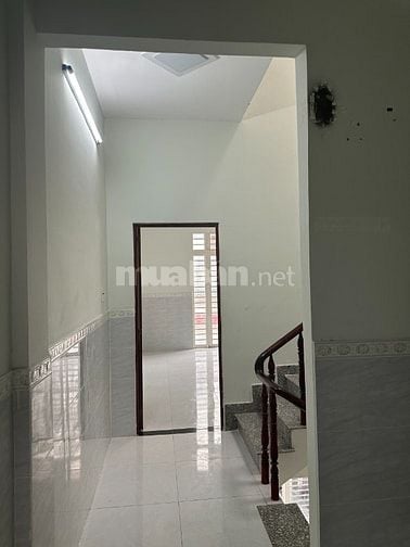 BÁN NHÀ 1 TRỆT - 2 LẦU TẠI XÃ LONG TRẠCH - HUYỆN CẦN ĐƯỚ