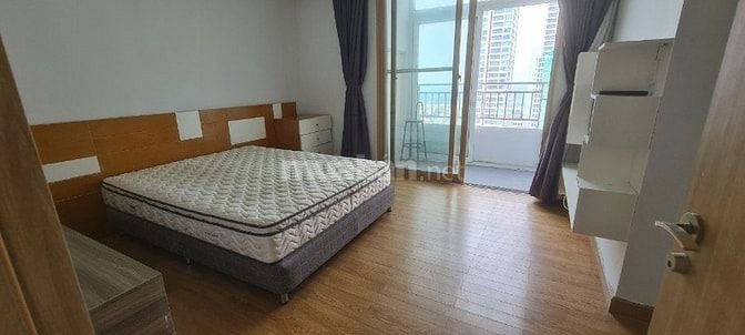 Bán gấp CH Cantavil Q2, (120m,3pn giá 7,6ty ) vieew thoáng mát 