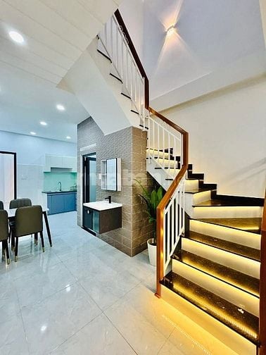CÔ LINH ĐI NƯỚC NGOÀI BÁN GẤP NHÀ NGUYỄN CÔNG HOAN, PHÚ NHUẬN, SHR 