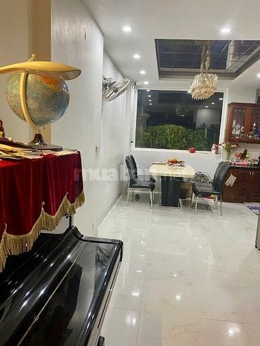 Phân lô ô tô tránh Lê Văn Lương DT55m2 xây 5T MT4.1m giá 18.5 tỷ 