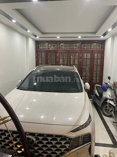 Phân lô ô tô tránh Lê Văn Lương DT55m2 xây 5T MT4.1m giá 18.5 tỷ 