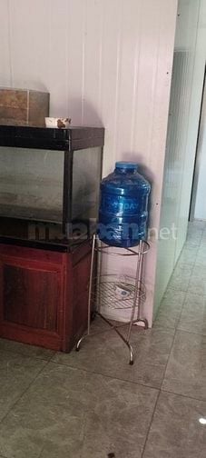 Cần bán gấp căn nhà giấy tờ tay, nhà gần trường dh, bệnh viện và chợ 