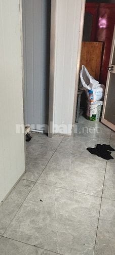 Cần bán gấp căn nhà giấy tờ tay, nhà gần trường dh, bệnh viện và chợ 