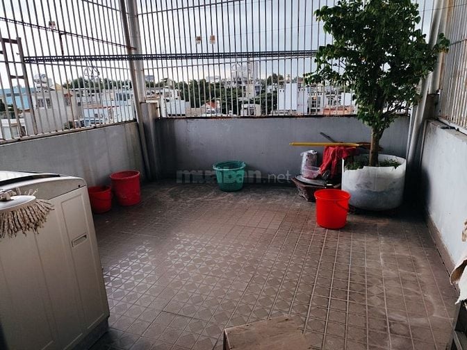 GẤP BÁN NHÀ HẺM XE HƠI – CÁCH BÀ HOM CHỈ 30M – VỊ TRÍ ĐẸP – GIÁ TỐTT 