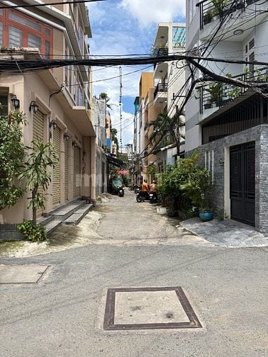 Cho thuê nhà 2 mặt tiền hẻm Ung Văn Khiêm, làm văn phòng, kinh doanh