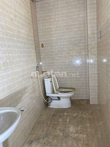 Cho thuê nhà khu dân cư bình điền f7 q8 (chợ đầu mối bình điền Q8)