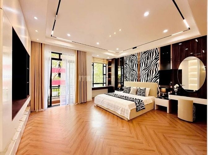 NHÀ PHAN VĂN HÂN, P17, BÌNH THẠNH GIÁ 3 Tỷ550 Gần Thảo Cầm Viên, HXH