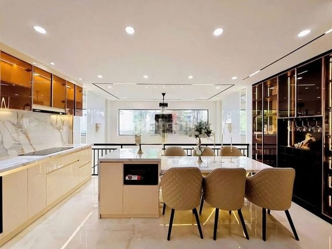 NHÀ PHAN VĂN HÂN, P17, BÌNH THẠNH GIÁ 3 Tỷ550 Gần Thảo Cầm Viên, HXH
