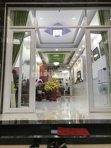 Chính chủ bán nhà mặt tiền Bình Tân, 3 tầng, pháp lý đầy đủ, giá mềm