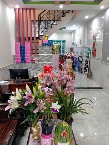 Chính chủ bán nhà mặt tiền Bình Tân, 3 tầng, pháp lý đầy đủ, giá mềm