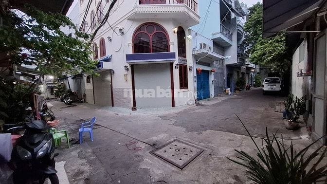 Ni Sư Huỳnh Liên, Tân Bình, 21m2, nhà đẹp sát hẻm xe tải, nhỉnh 2 tỷ