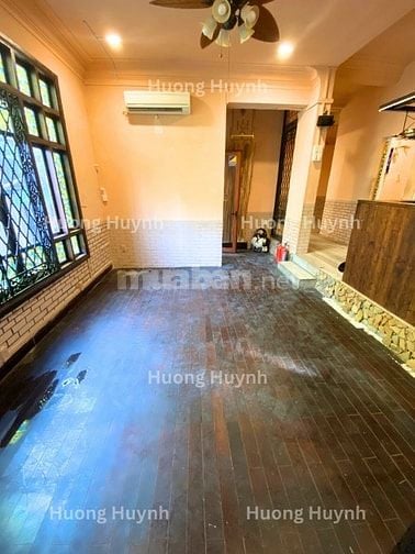 MẶT BẰNG ĐẸP 12 X 13M2 TRUNG TÂM QUẬN 1, ĐƯỜNG HAI CHIỀU, Đ. NGUYỄN TH