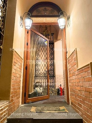 MẶT BẰNG ĐẸP 12 X 13M2 TRUNG TÂM QUẬN 1, ĐƯỜNG HAI CHIỀU, Đ. NGUYỄN TH