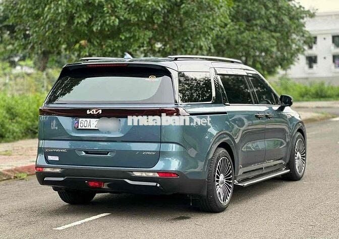 Kia Carnival 2021 2.2D Premium 7 chỗ - 66000 km