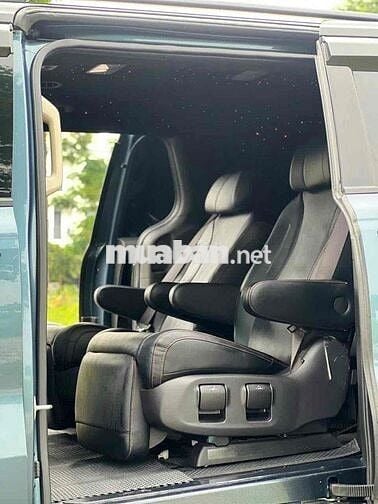 Kia Carnival 2021 2.2D Premium 7 chỗ - 66000 km