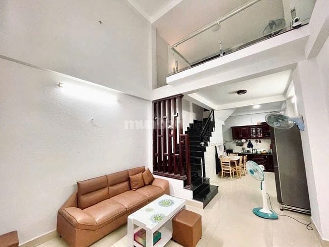 Kẹt vốn bán nhanh nhà Trần Bá Giao P5 Gò Vấp 38,5m2 - 2tỷ490tr