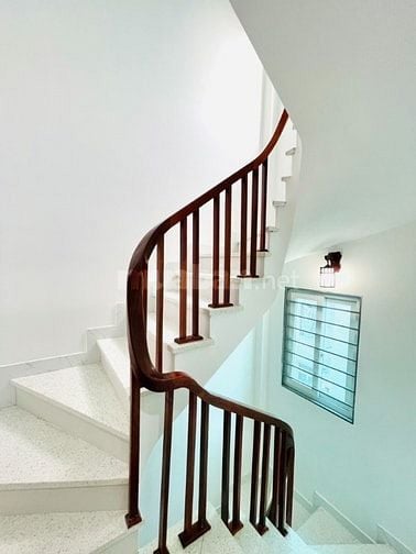 30m2 phố BẰNG B-HOÀNG MAI-5PHÚT RA HỒ LINH ĐÀM