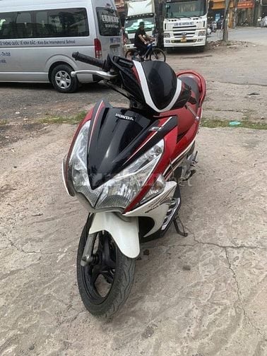 CHÍNH CHỦ BÁN XE HONDA AIR BLADE-CHẠY TỐT-GIÁ TỐT